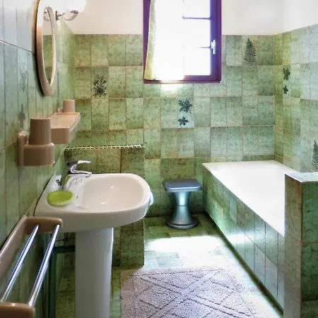 Eucalyptus - Lix110 By Interhome * Linxe